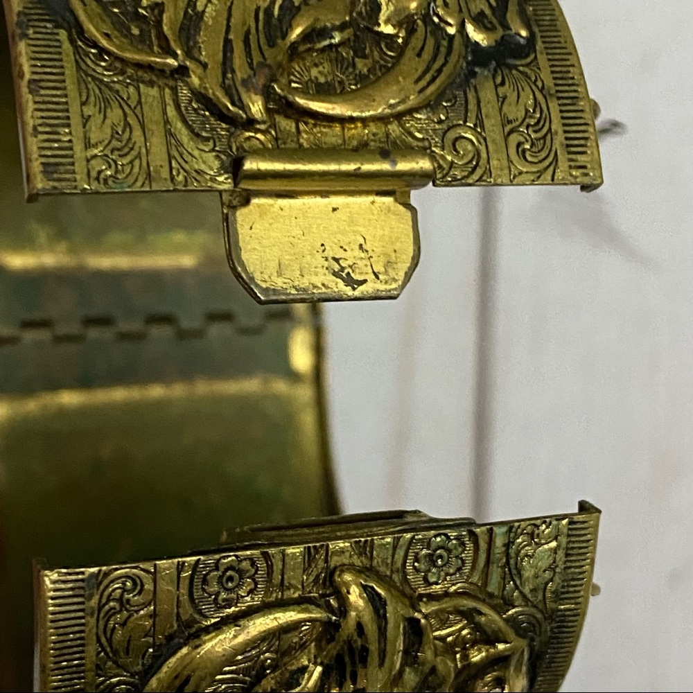 Vintage Goldtone Floral Cuff Bracelet - Picture 9 of 15